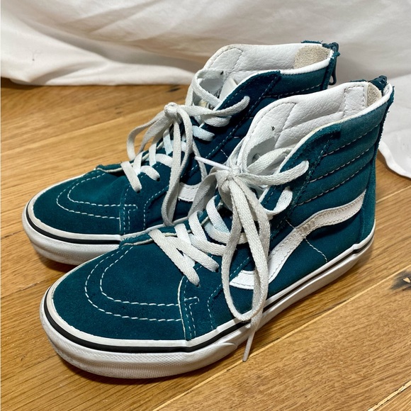 Kids Vans - High Tops (size 1) - Picture 4 of 7